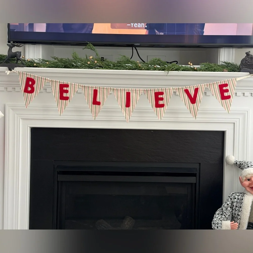 Festive 'Believe' Holiday Banner - Red and Cream